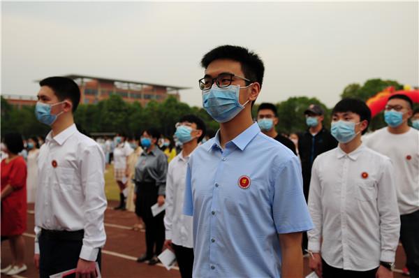 德外學(xué)子成人禮：今天起，我把責(zé)任扛在肩上